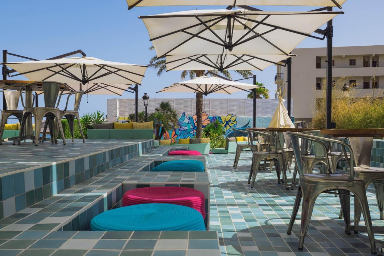 W Ibiza Hotell Santa Eularia des Riu Eksteriør bilde