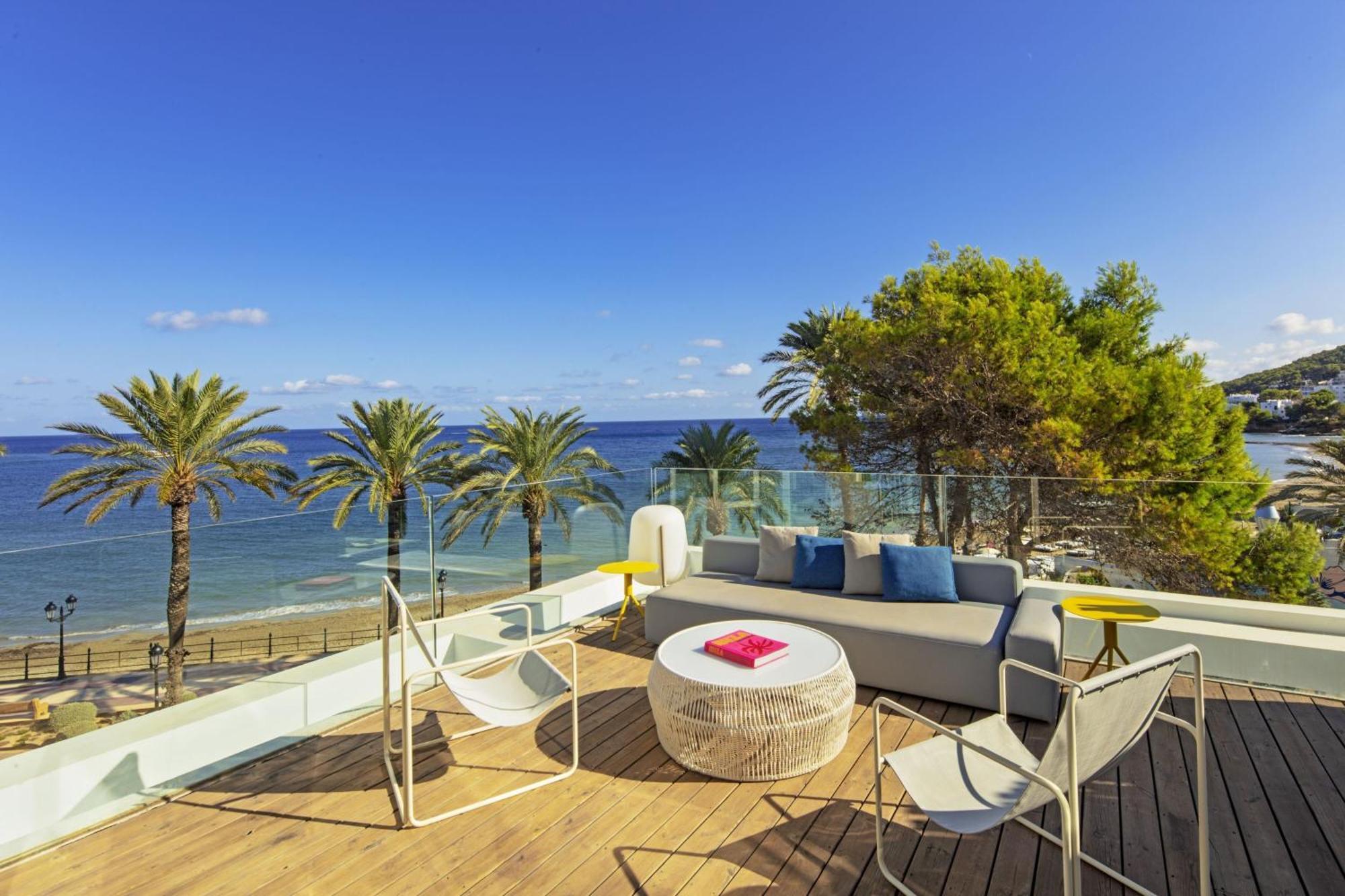 W Ibiza Hotell Santa Eularia des Riu Eksteriør bilde